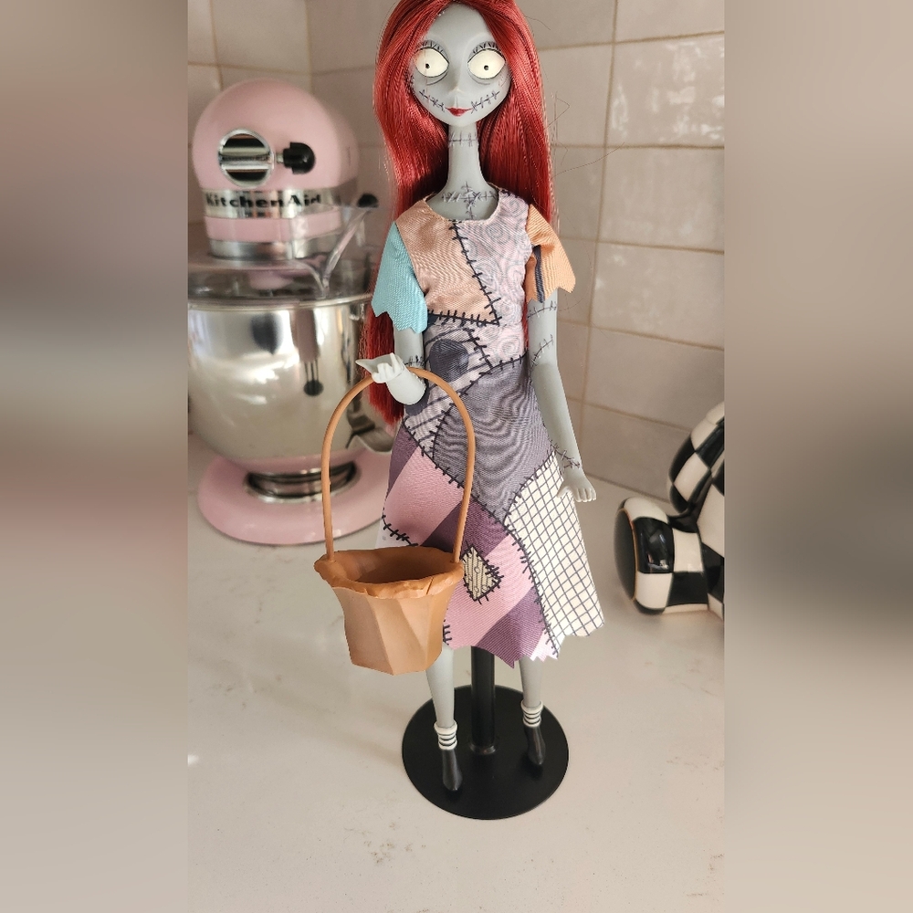 SALLY NIGHTMARE BEFORE CHRISTMAS